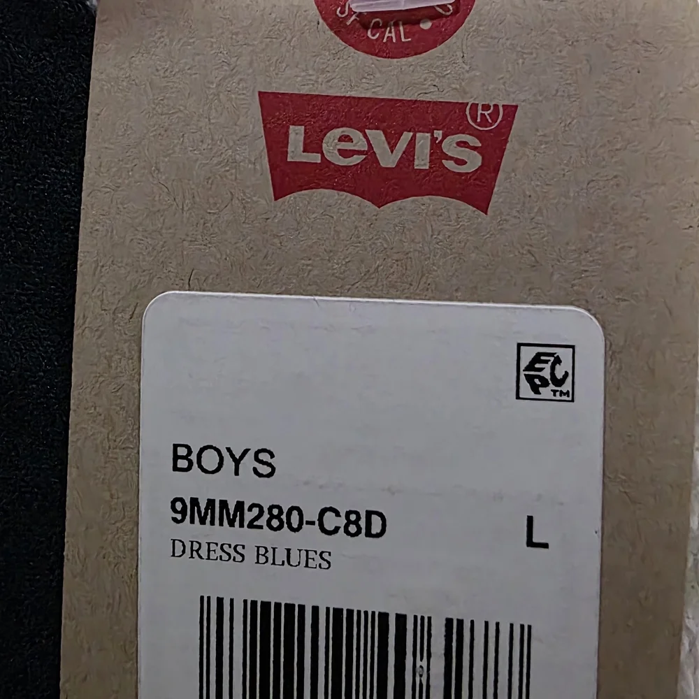 Levi's Men's Navy Blue T-Shirt - Picture 3 of 3